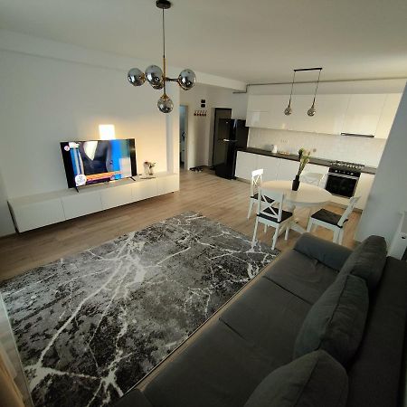 2 Rooms Apartment I Love Tea Bukarest Kültér fotó