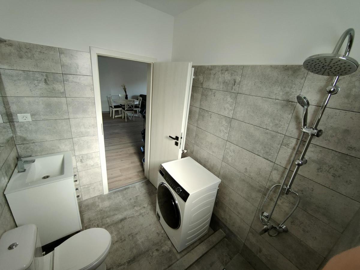 2 Rooms Apartment I Love Tea Bukarest Kültér fotó